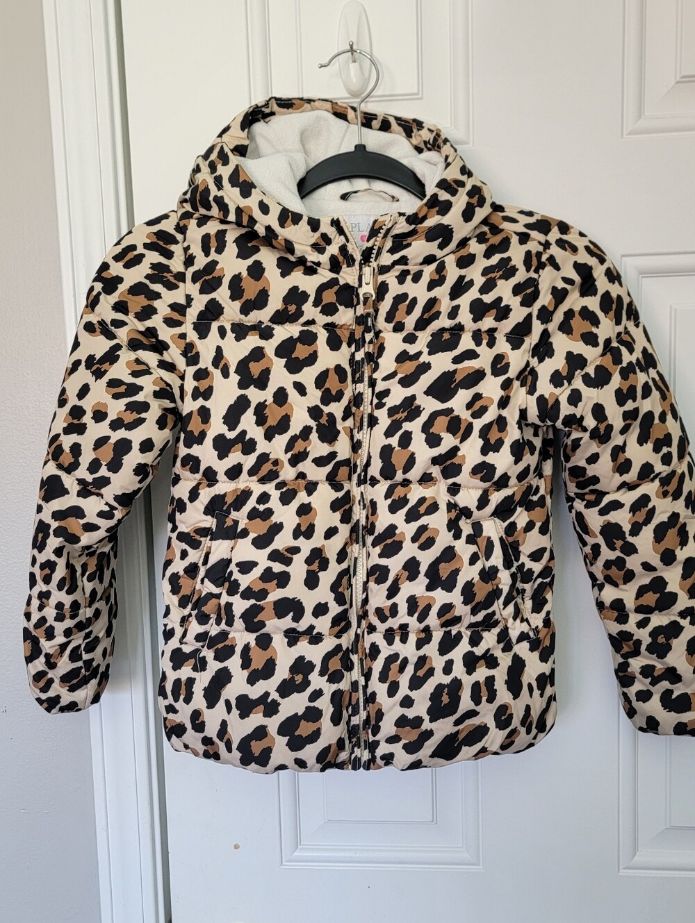 The Children's Place Girls Hood Leopard Print Puffer Jacket Zip Short 5/6 Small